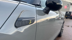 MINI Hatchback 135kW Cooper S Level 3 33kWh 3dr Auto Electric Hatchback